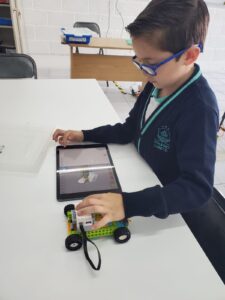 primaria-colegio-loreto-robotica-primero