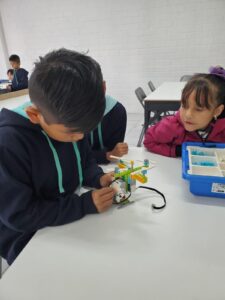 robotica-segundo-colegio-loreto